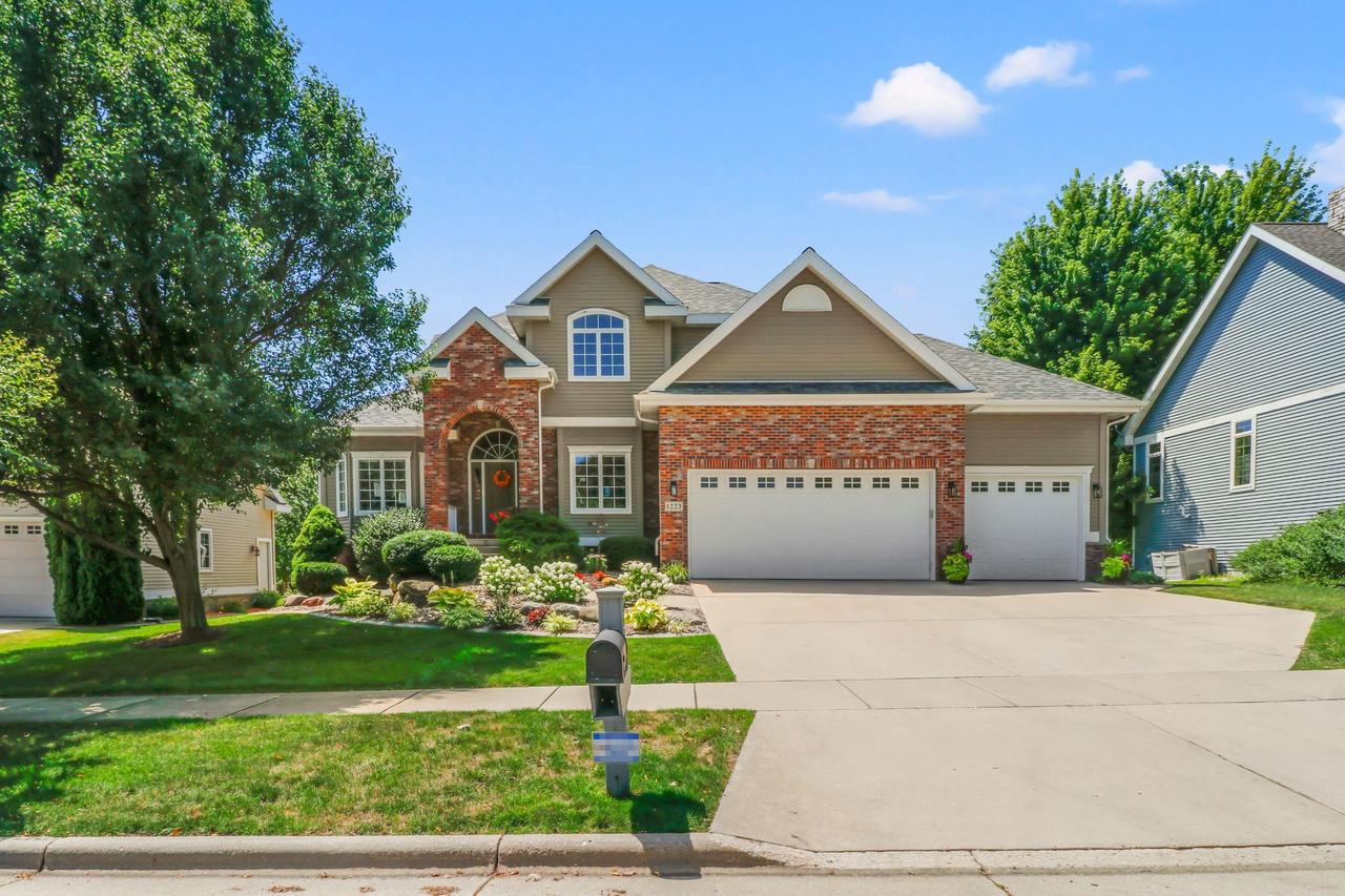 1223 Woodbridge Trail — photo