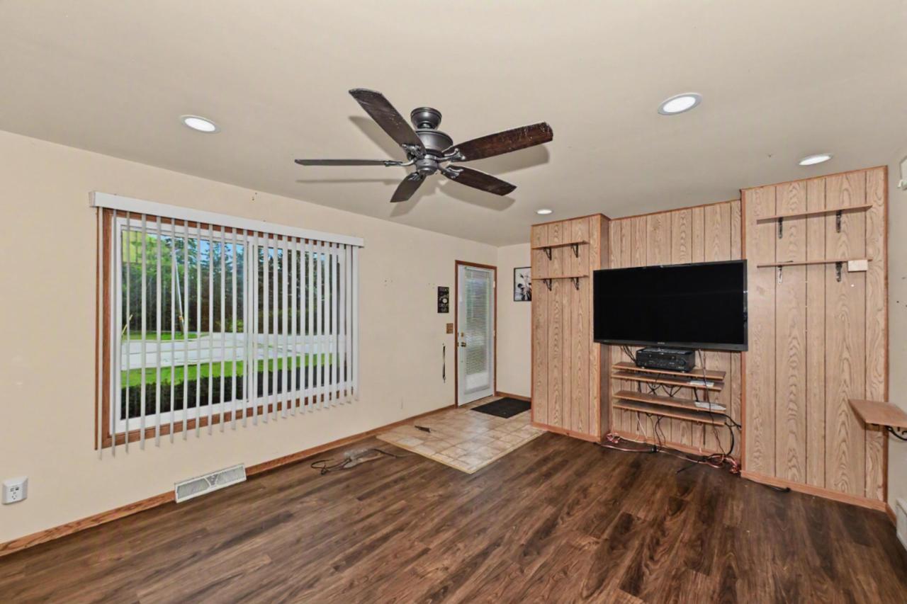 2115 6 Mile ROAD, Racine, WI 53402 — photo 3
