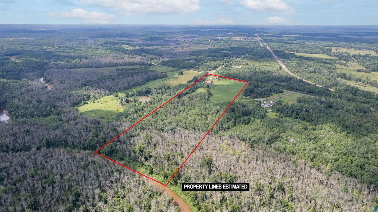 4798 S County Rd C, Superior, WI 54880 — photo 2