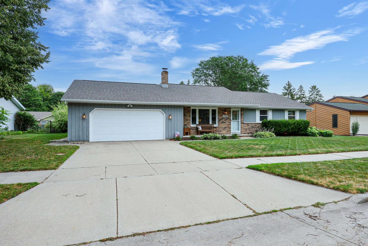 1002 S Covenant Lane, Appleton, WI 54915 — photo 2
