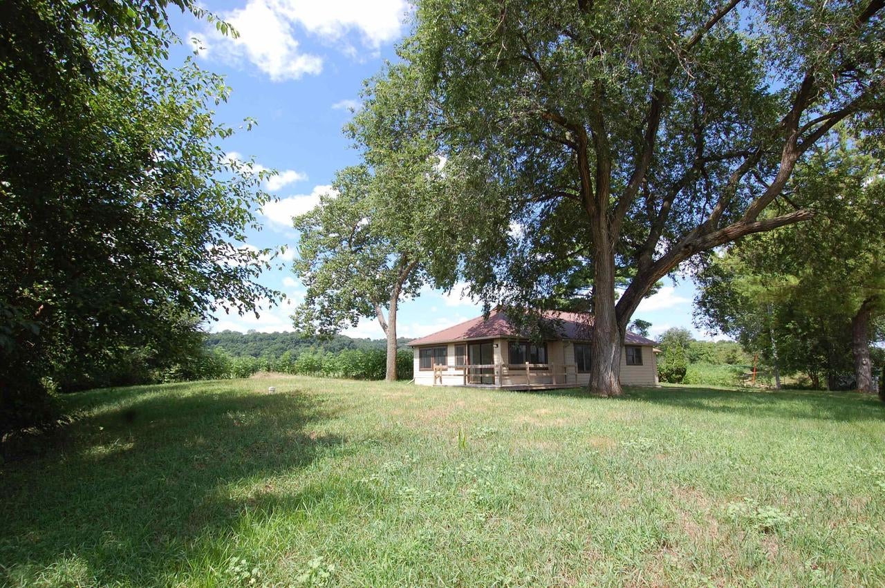 6396 State Rd 130 ROAD, Avoca, WI 53506 — photo 3
