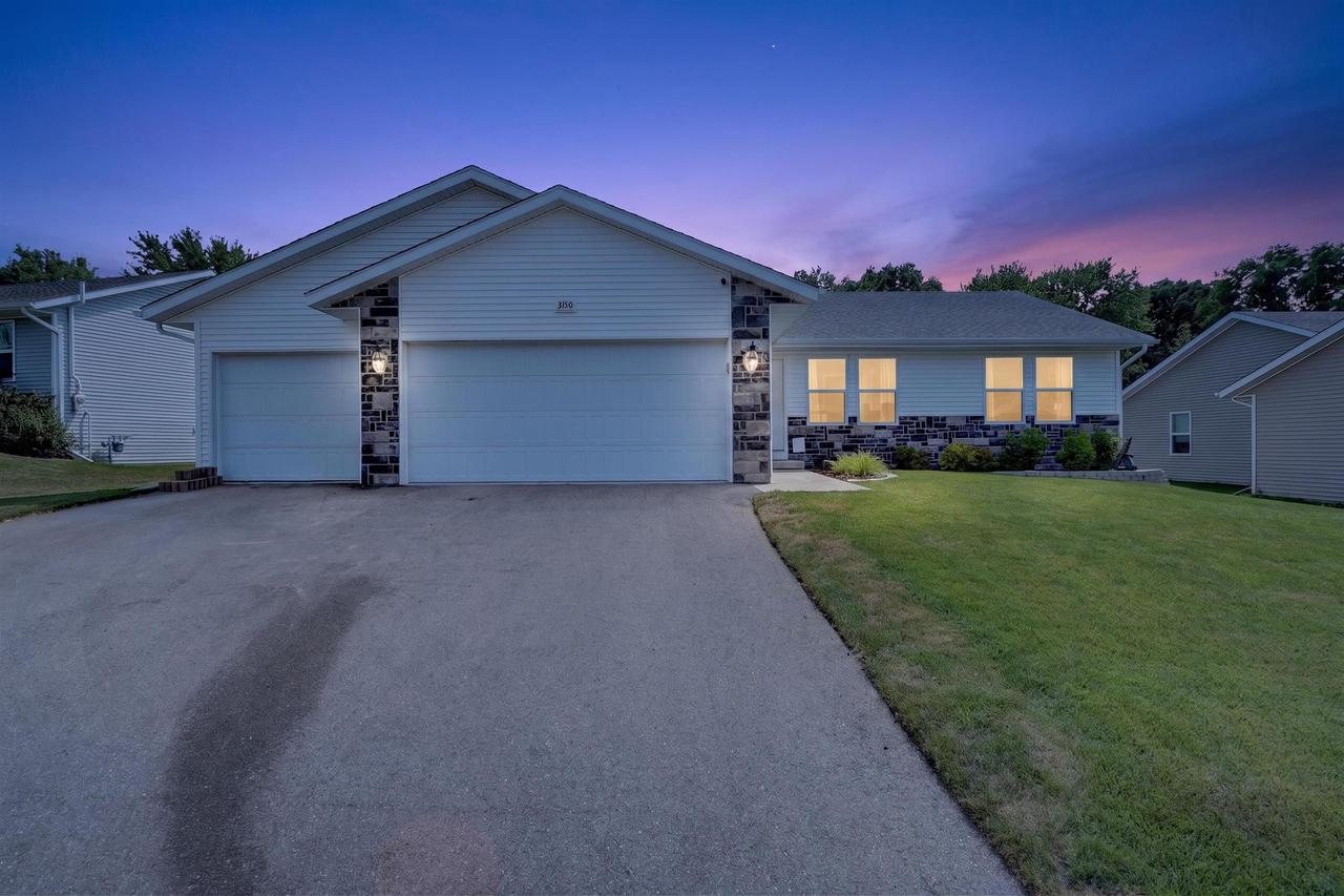 3150 Emerald Drive — photo