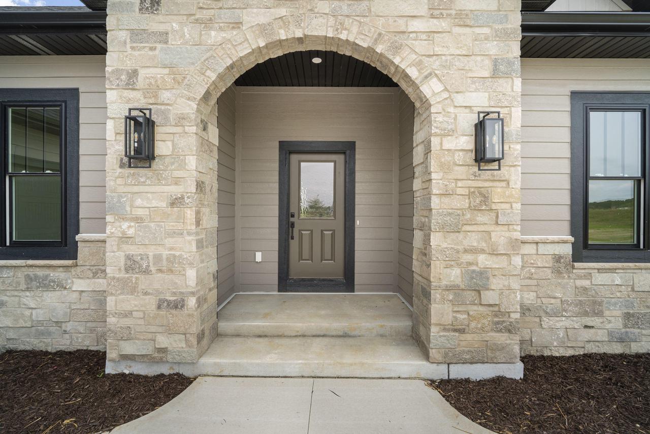 4475 Blake COURT, Colgate, WI 53017 — photo 3
