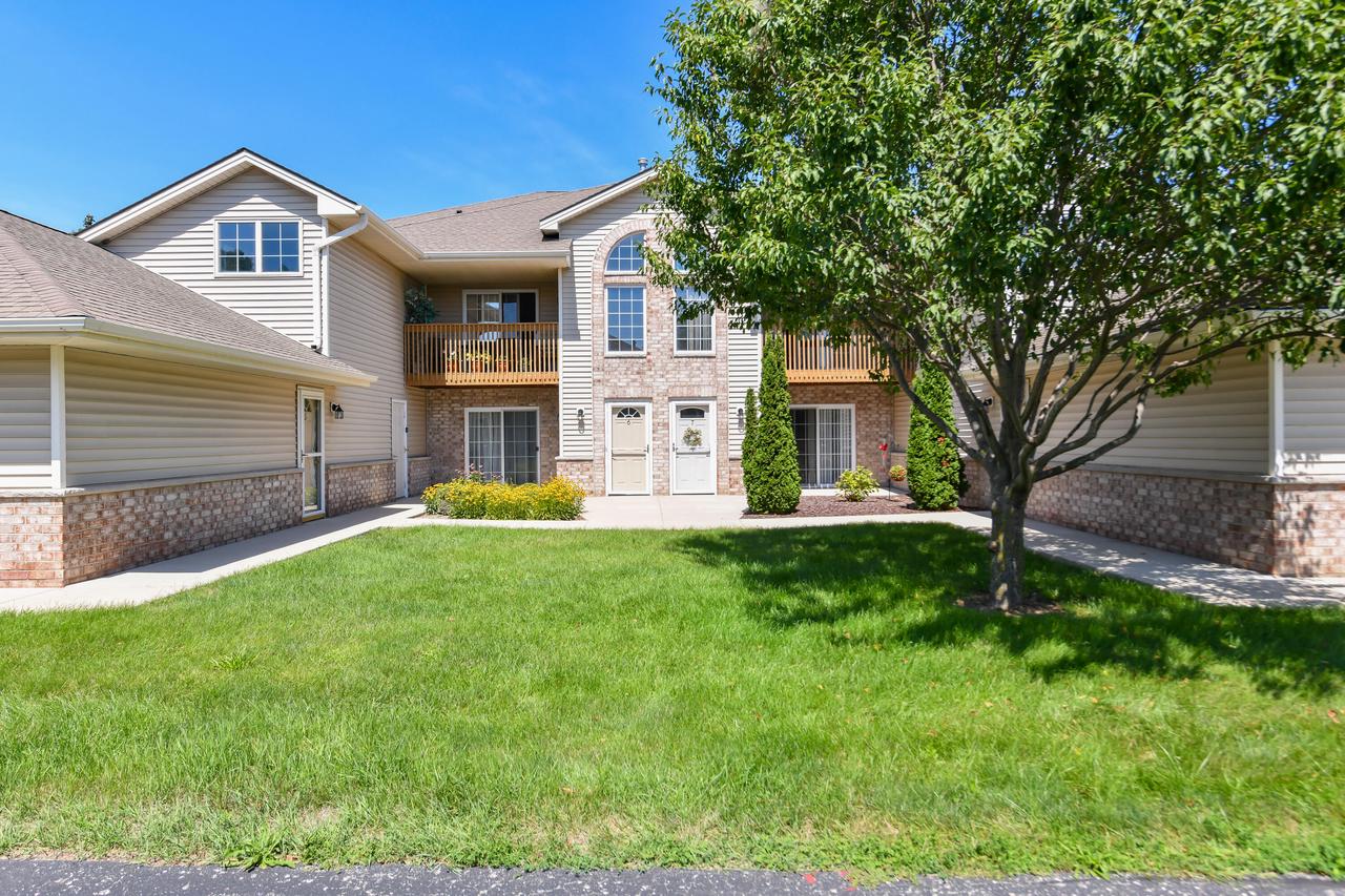 3016 Meyer Court 6 — photo