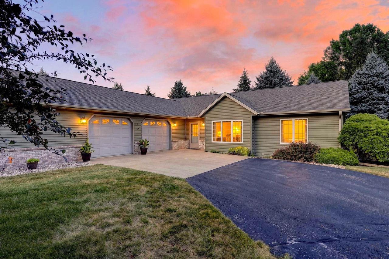 601 Viking View Drive 8 — photo