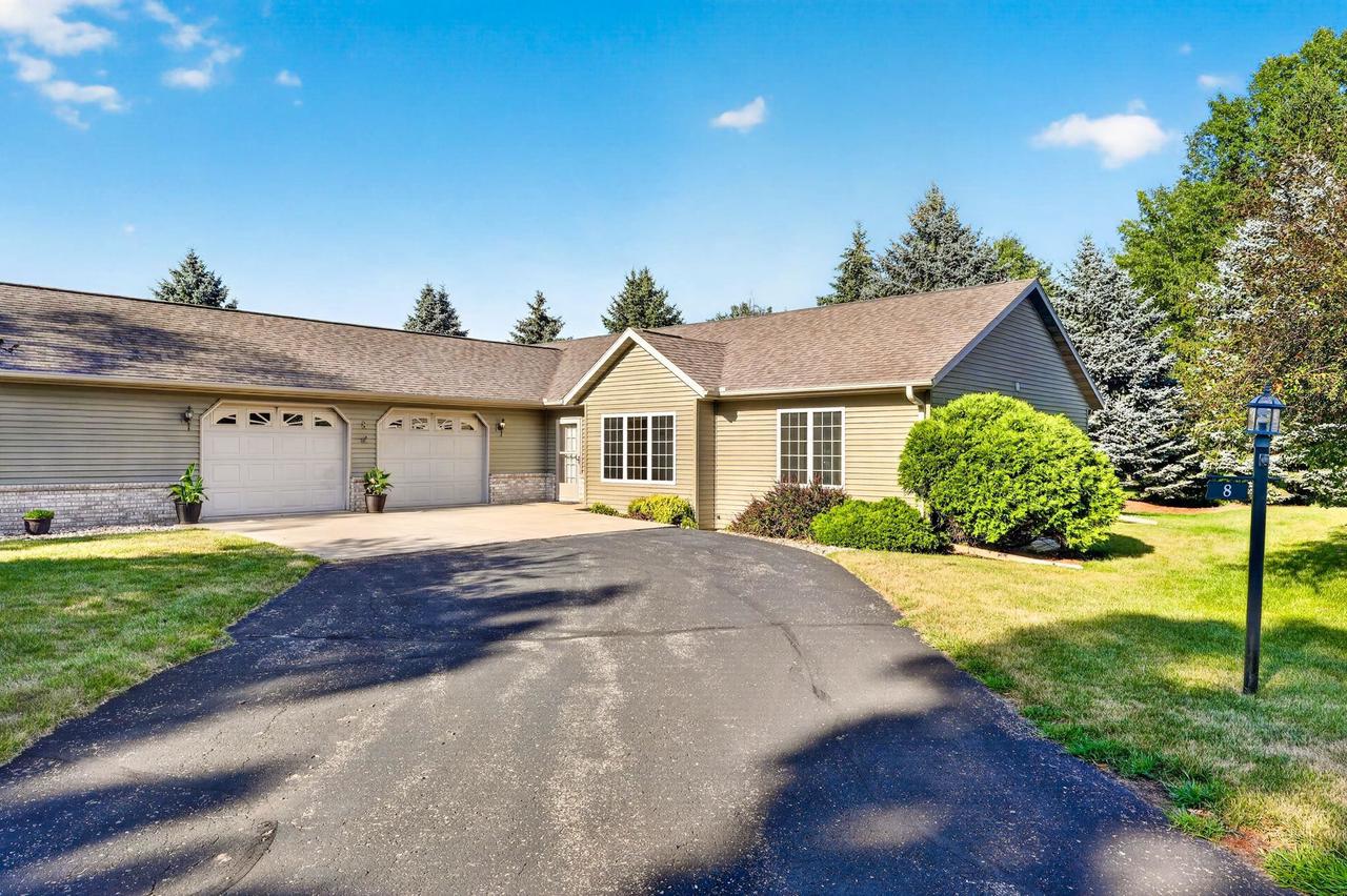 601 Viking View DRIVE #8, Reedsburg, WI 53959 — photo 2