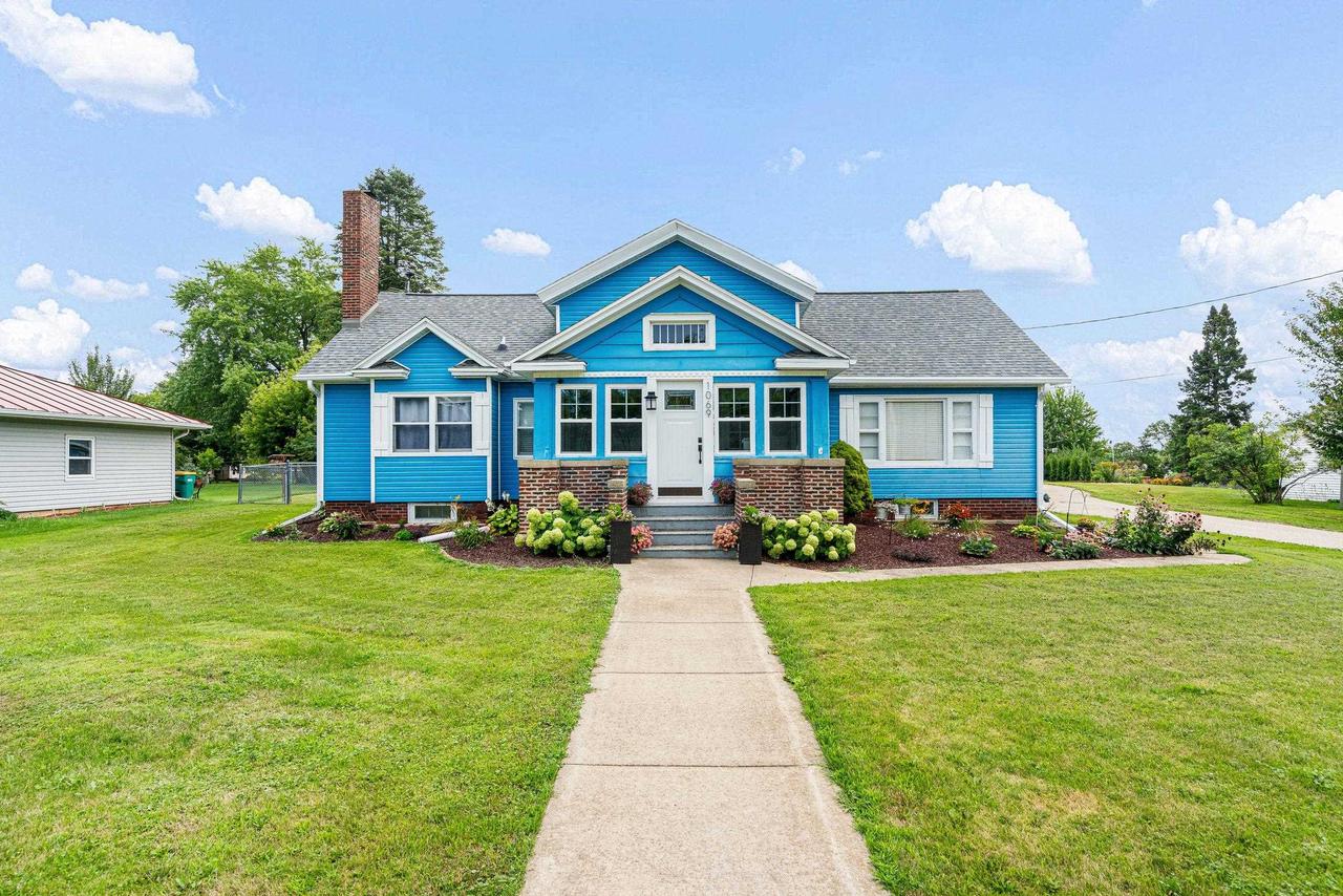1069 Metomen STREET, Ripon, WI 54971