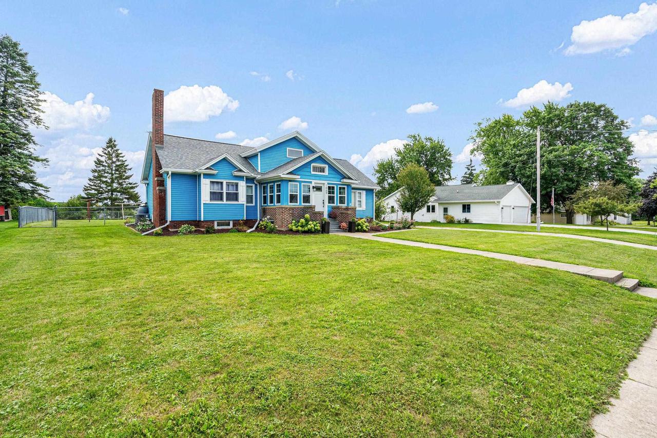 1069 Metomen STREET, Ripon, WI 54971 — photo 3