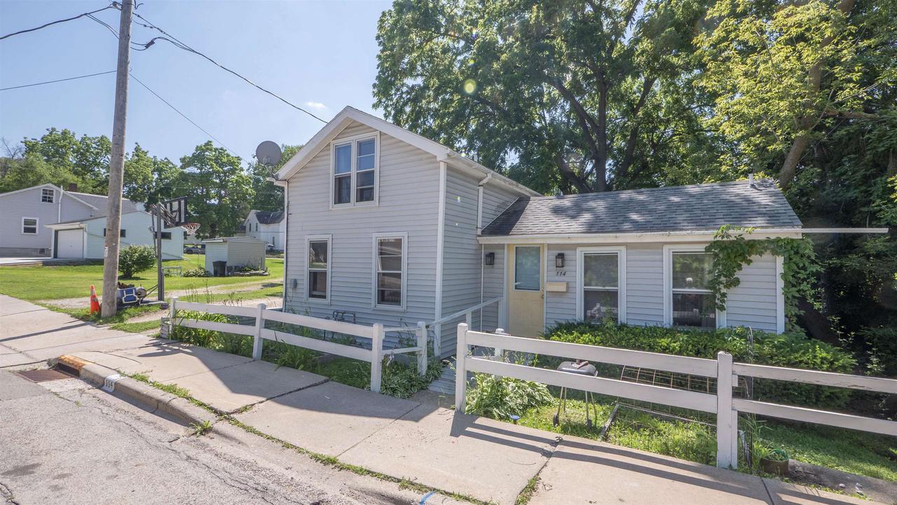 114 Washington Street, Ripon, WI 54971