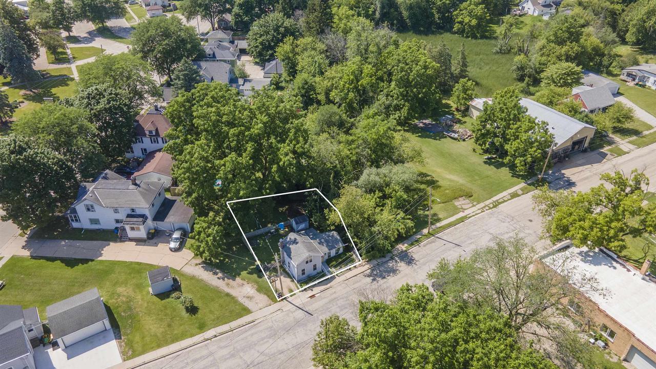 114 Washington Street, Ripon, WI 54971 — photo 2