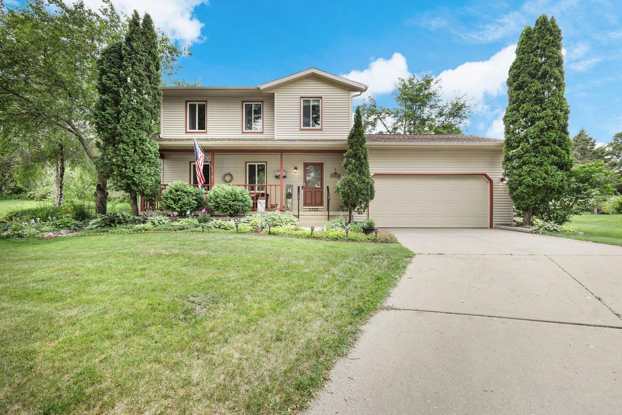 3702 Spring Hill Court — photo