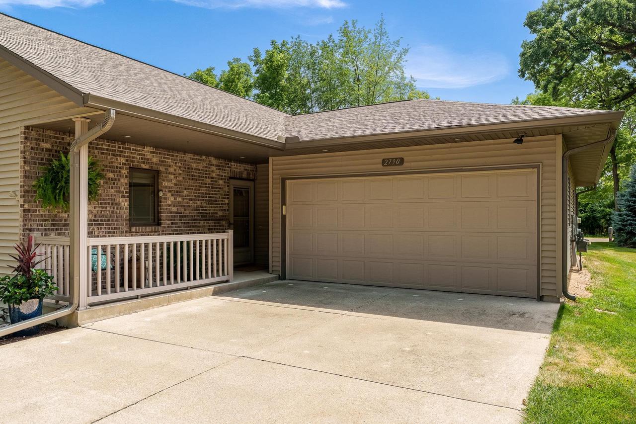 2790 E Ridge ROAD, Beloit, WI 53511