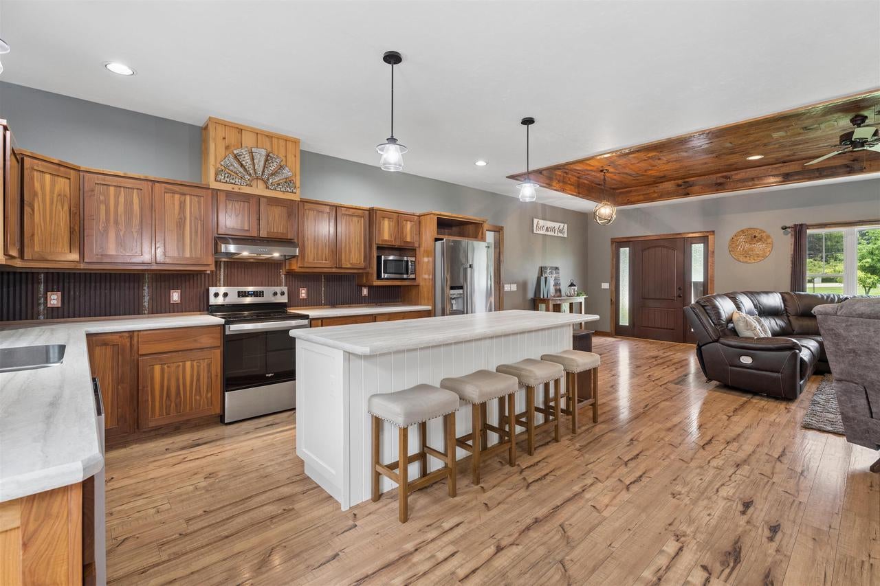 183 Rease STREET, Berlin, WI 54923 — photo 2