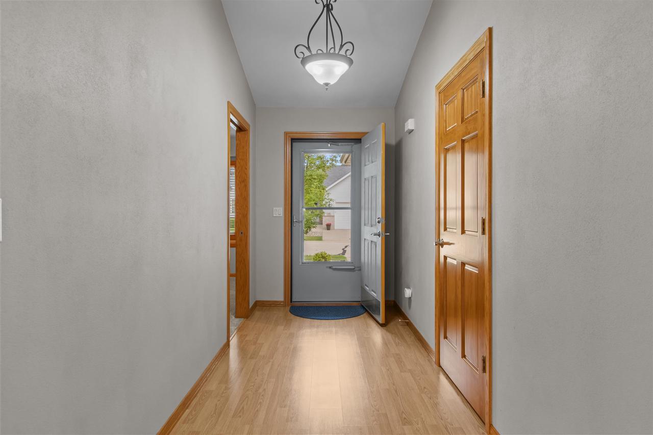 44 Penbrook Circle, Appleton, WI 54913 — photo 2