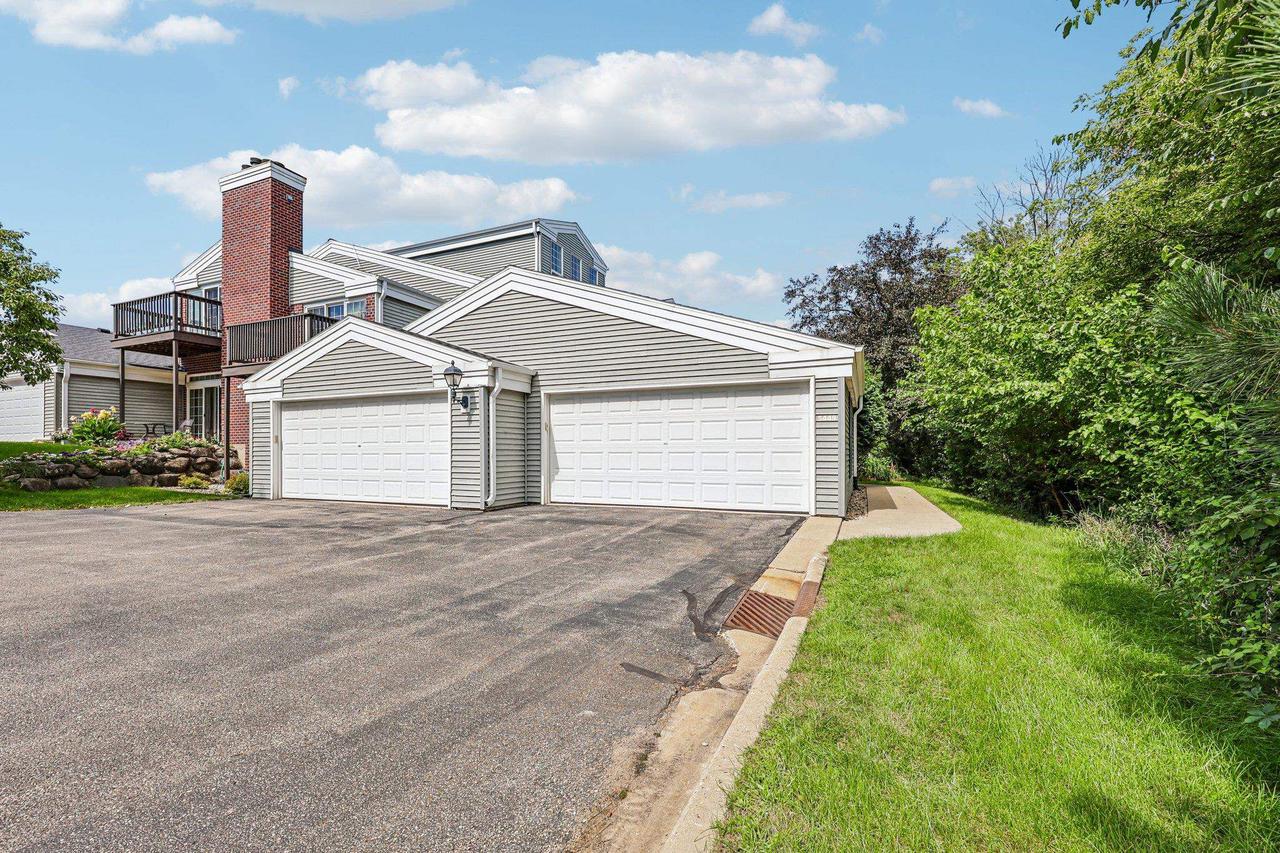 5449 Patriot Drive — photo