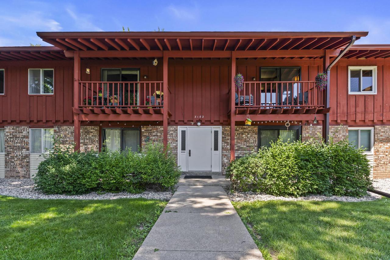 3182 Justin Court — photo