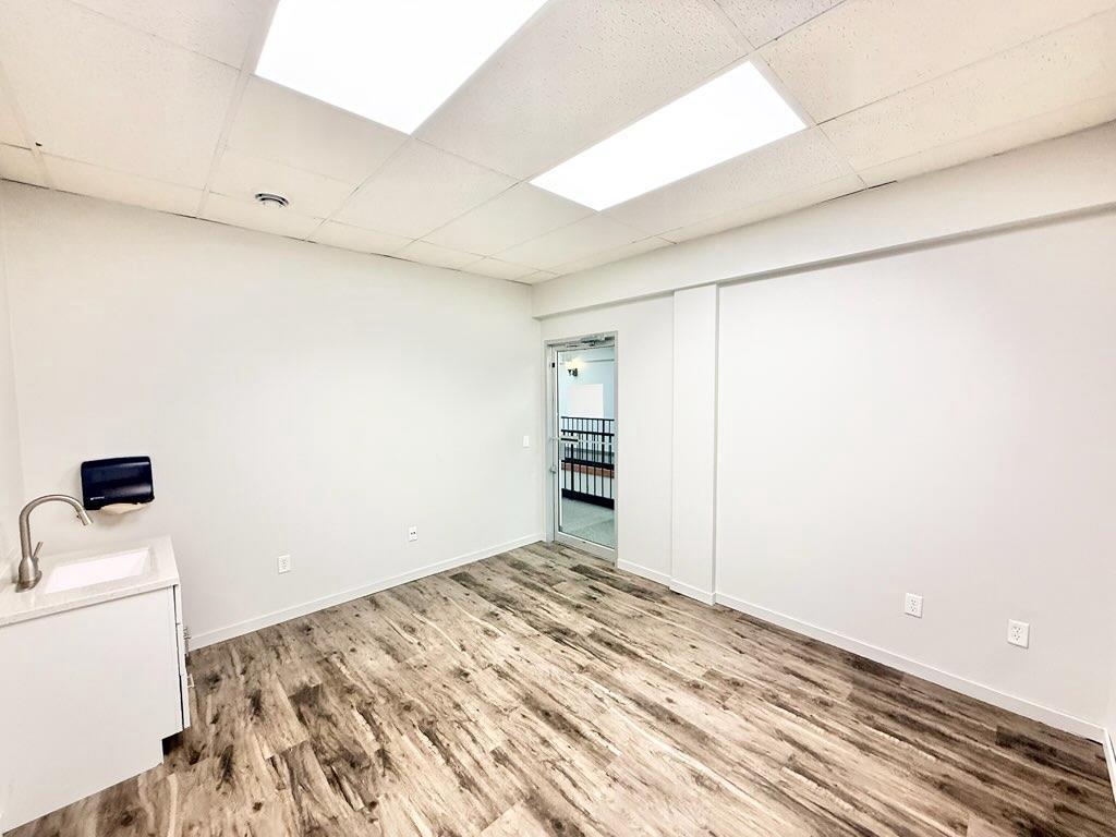 135 W Main Street 200 — photo