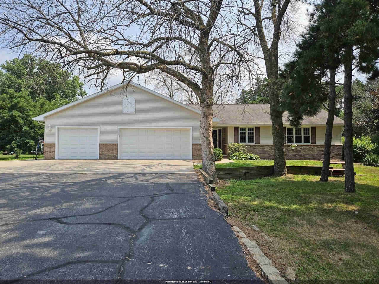 3830 Nicolet Drive — photo