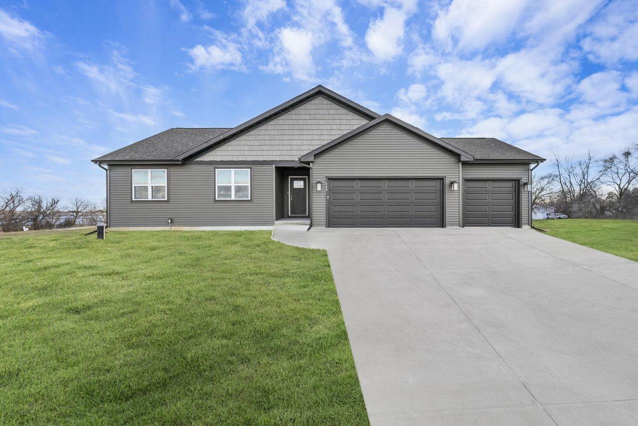 10438 Stone Barn Drive — photo