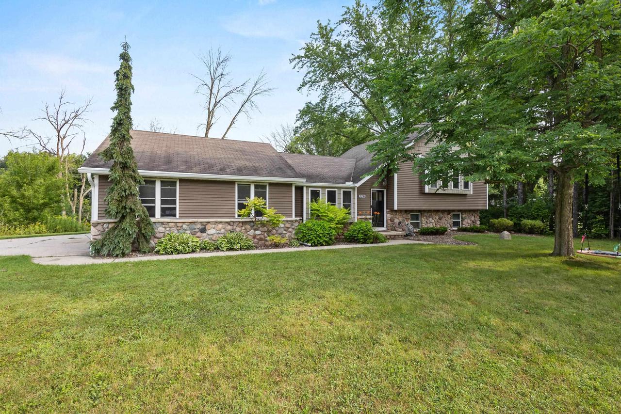 1218 Plateau Heights Road — photo