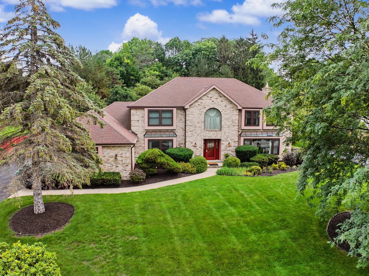 2130 Derrin Lane — photo