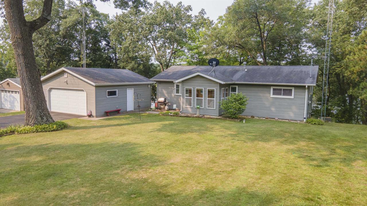 N3121 Lake Drive — photo