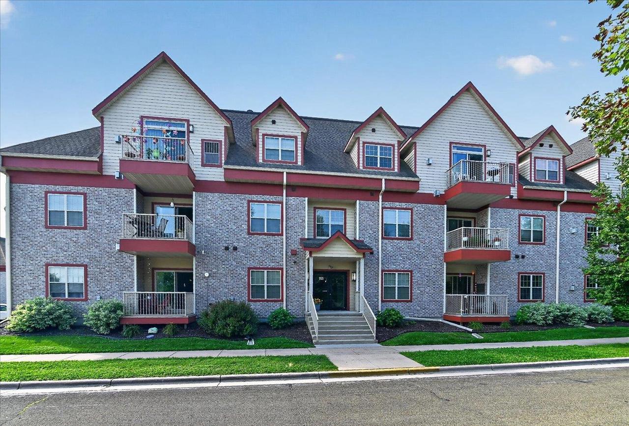 955 Liberty Boulevard 306 — photo