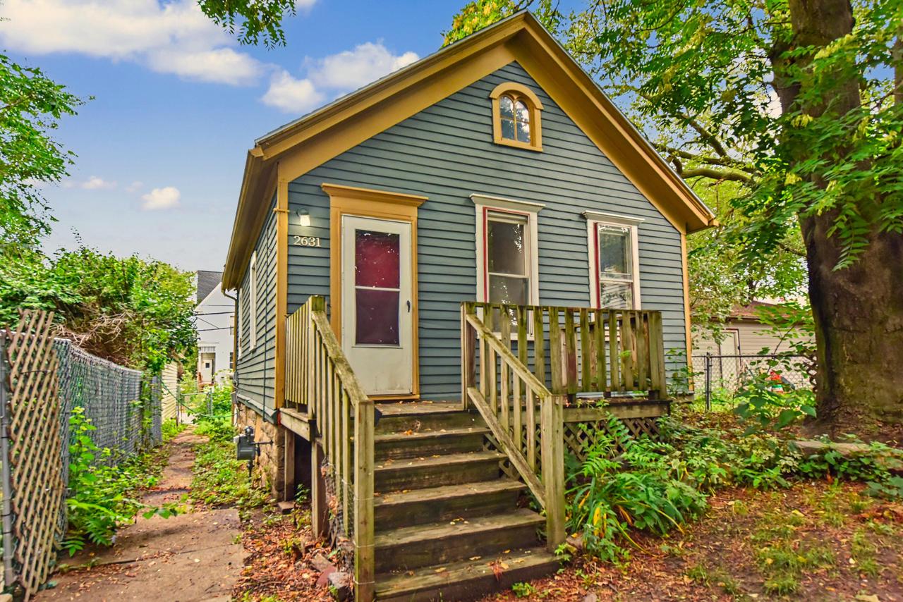 2631 N Booth Street — photo