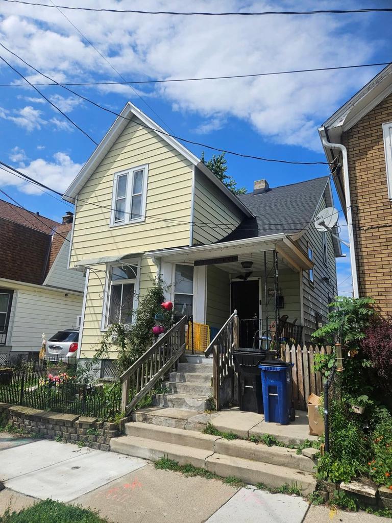 510 Barker Street — photo