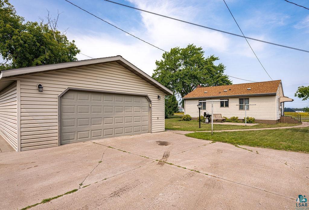 1724 E 3rd Street, Superior, WI 54880 — photo 3