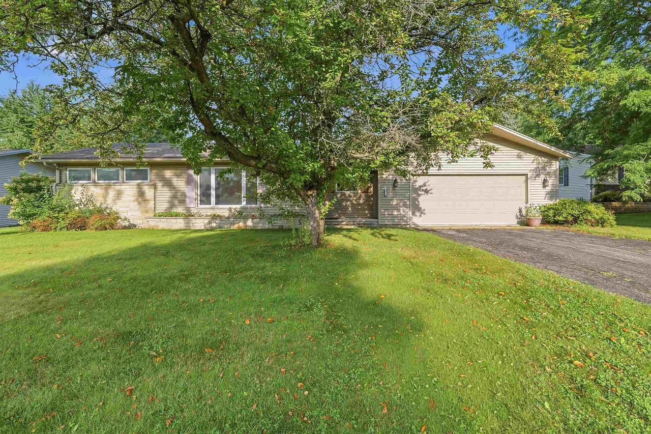 1116 Homestead Road — photo