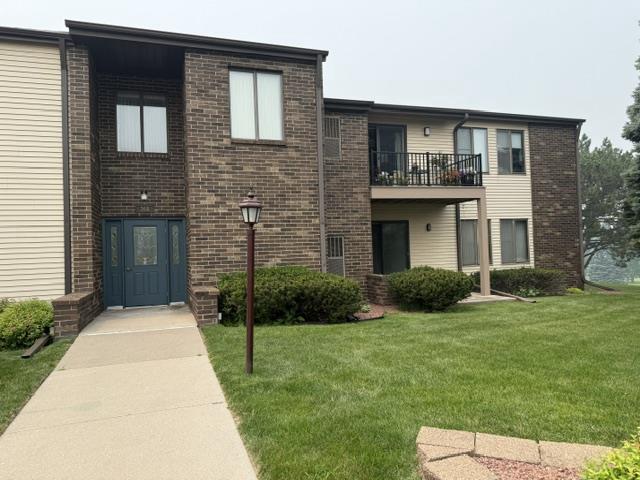366 W St Joseph Street — photo