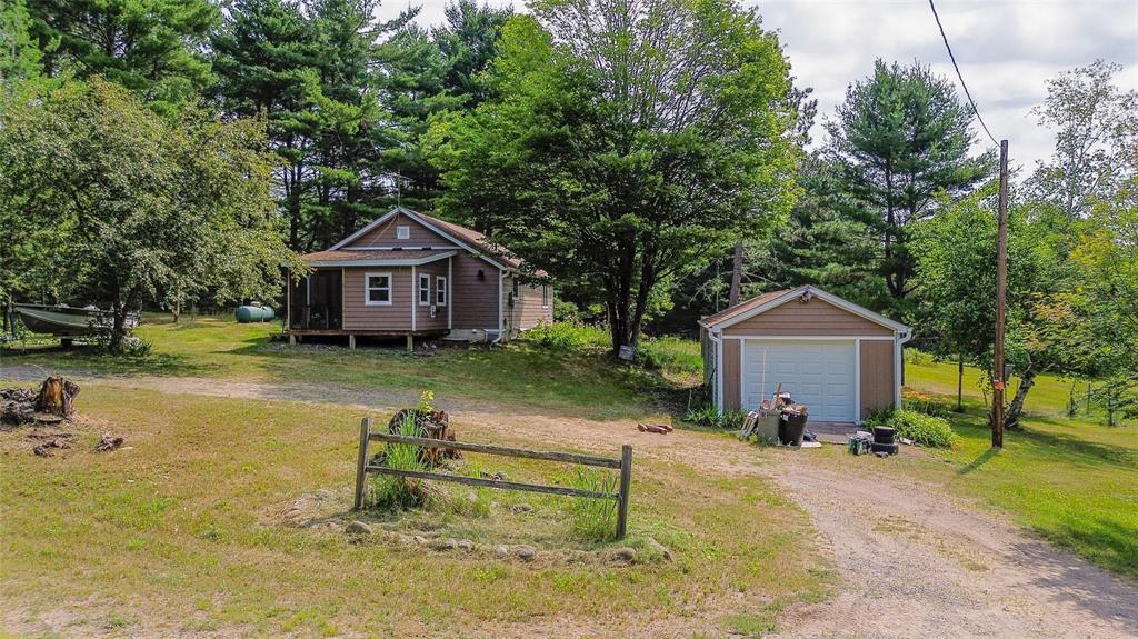 11776 Lower Twin Lake Road — photo