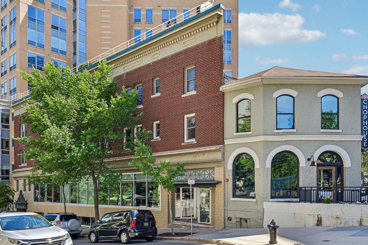 111 N Hamilton Street 203 — photo