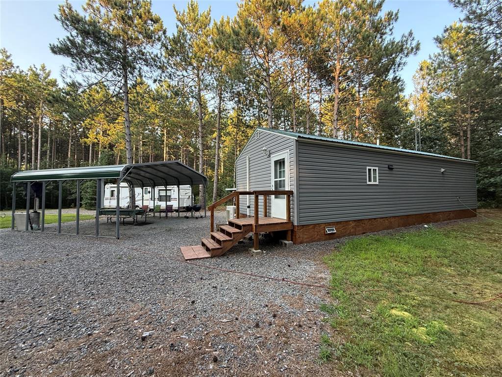 W8560 Oak Ridge Road — photo