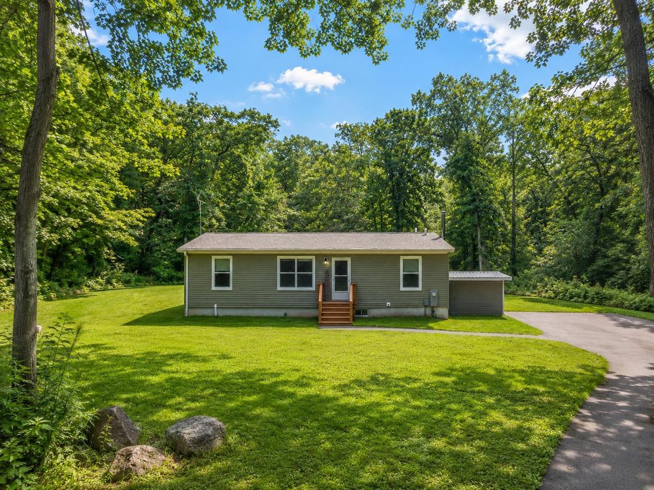 S3040 E Fox Hill Road — photo
