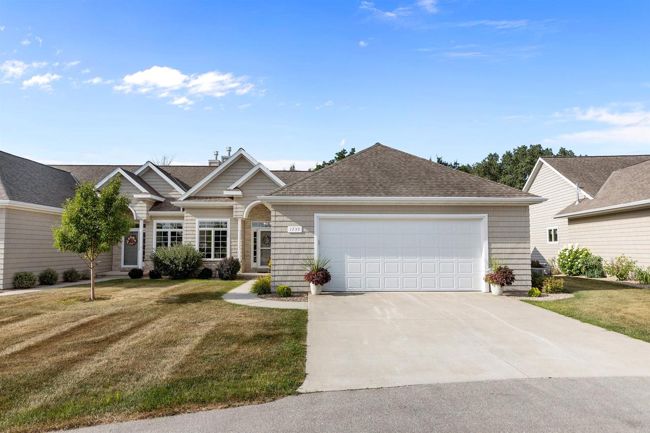1739 Remington Ridge Way — photo