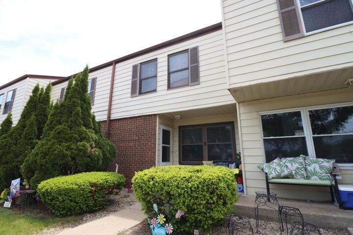 5407 Byrd Avenue — photo