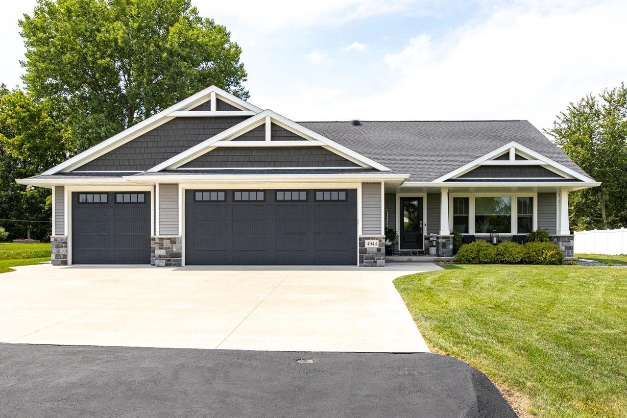 4944 Ormand Beach Court, Omro, WI 54904 — photo 3