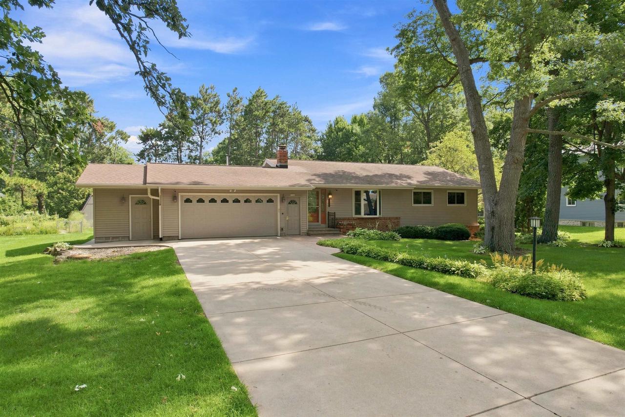 5308 Forest Circle North — photo