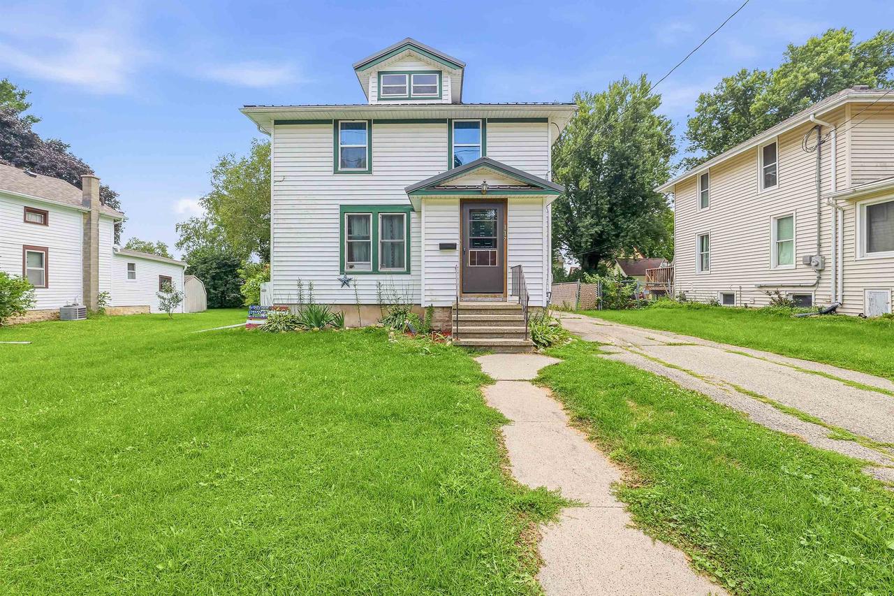 117 W Burnett Street — photo