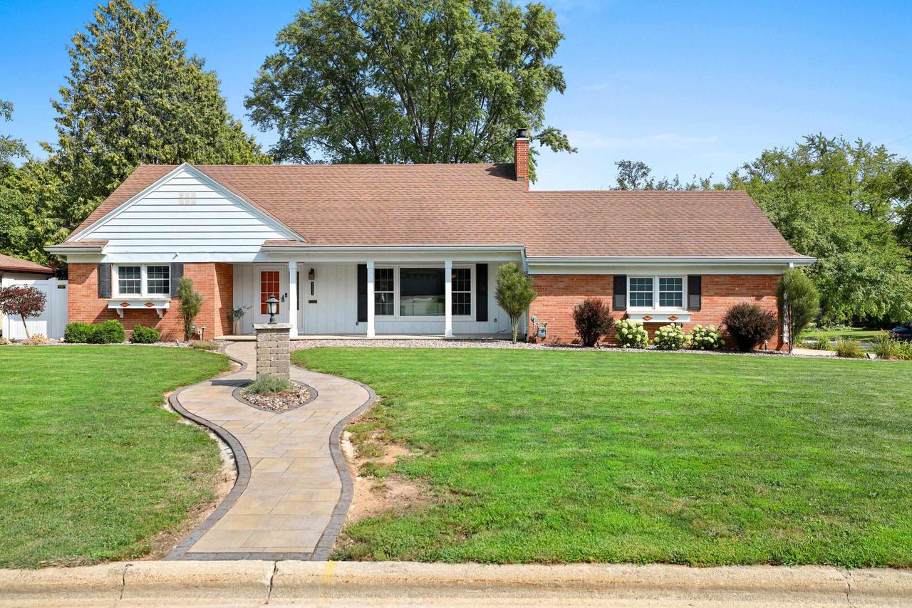 1153 Highview Lane — photo