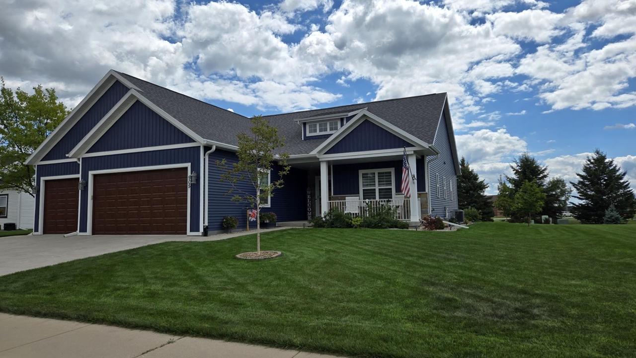 905 Duke Street — photo
