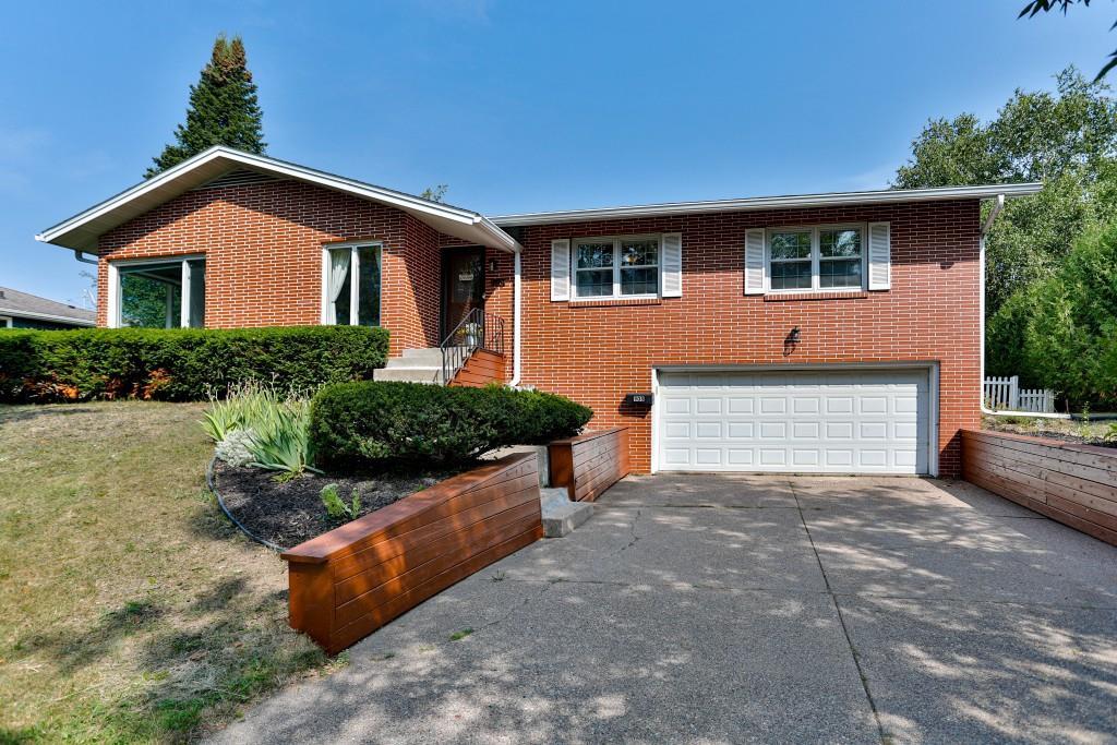 908 Greenhill Drive — photo