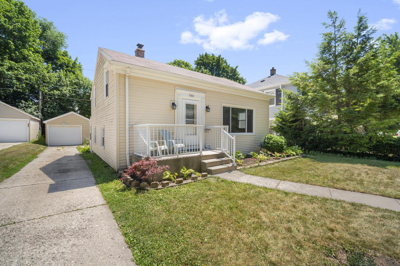 166 N 91st Place — photo