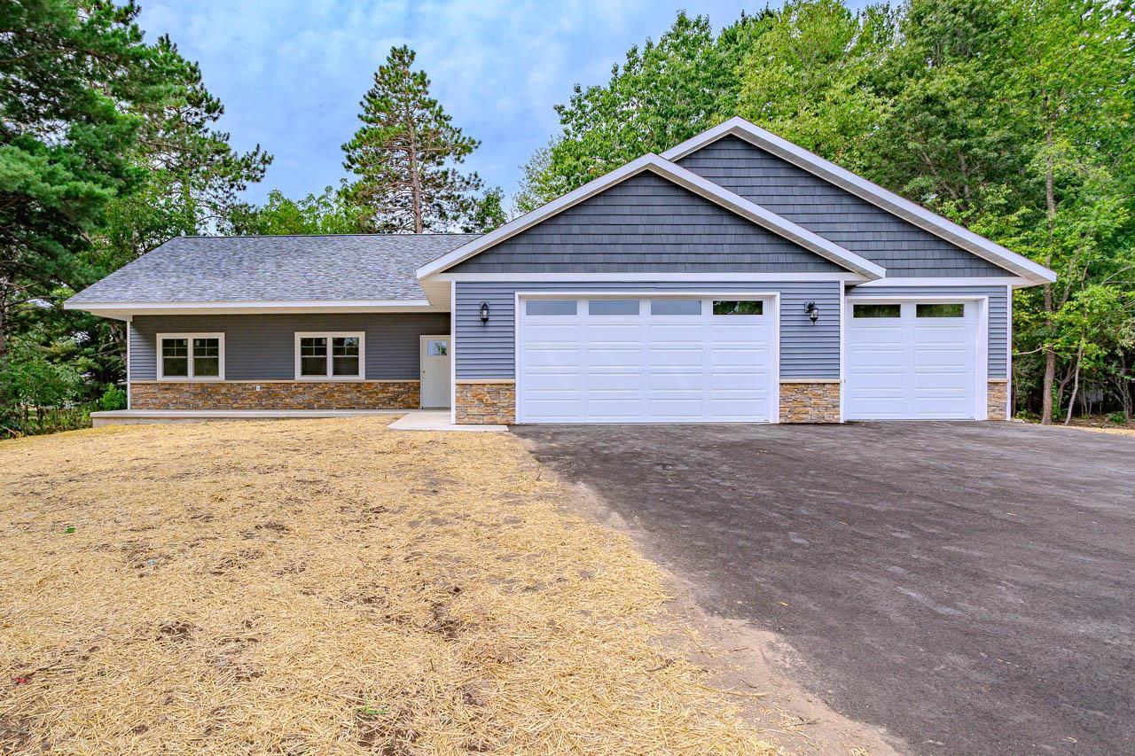2805 Barclay Way — photo