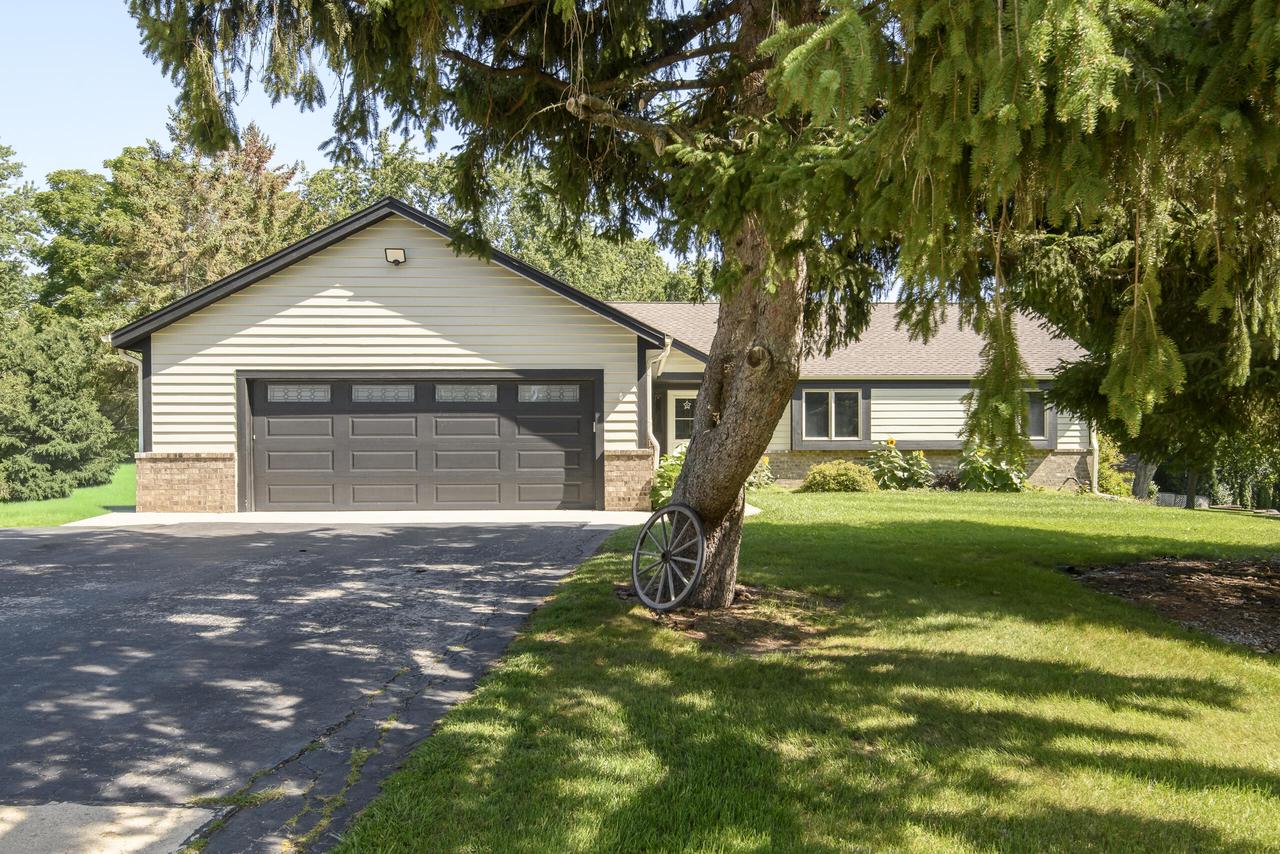 11506 W Janet Court — photo