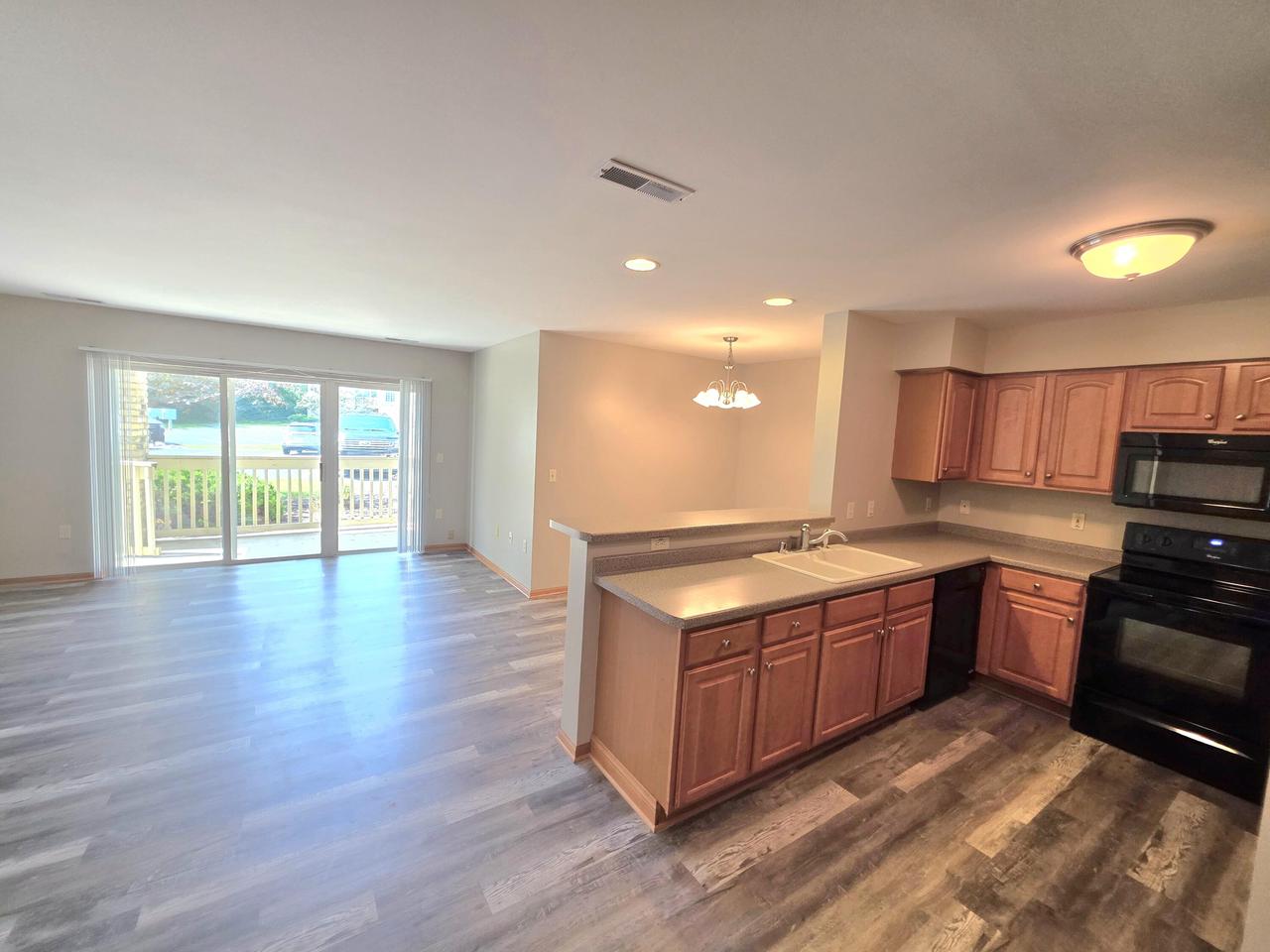 520 Windstone Drive — photo