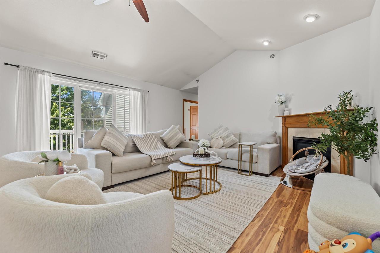 12155 W Virginia Circle 7 — photo
