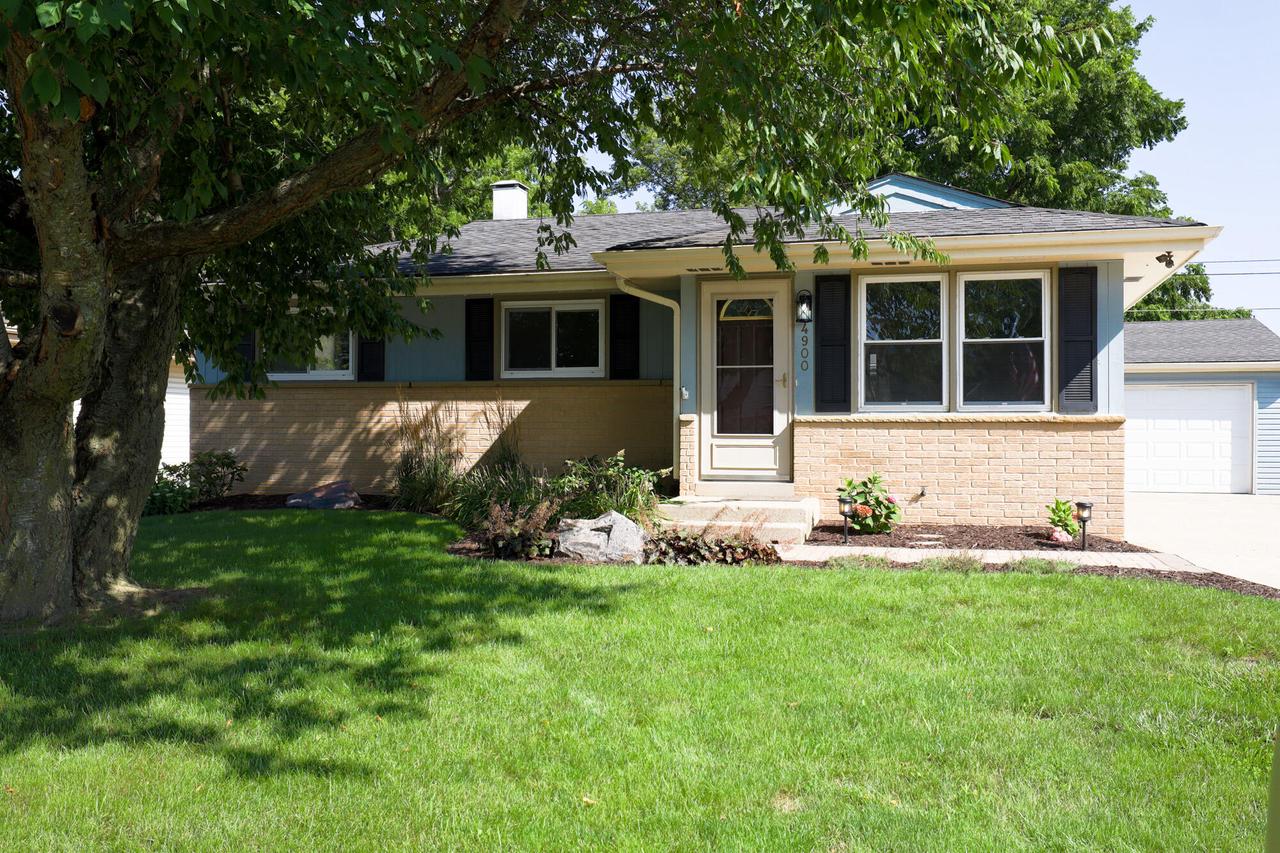 4900 Ridgeway AVENUE, Racine, WI 53406